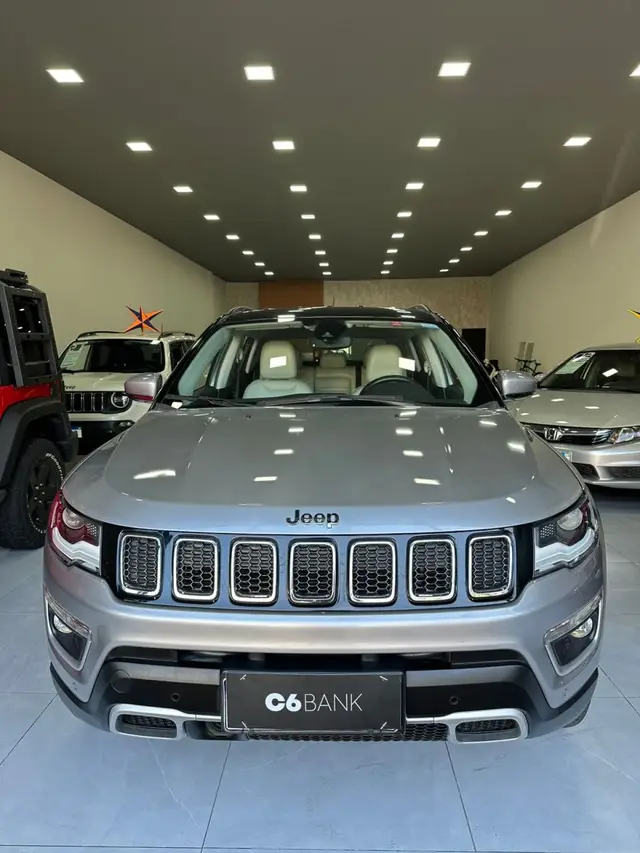 Carro Jeep Compass 2019 2.0 Limited (Aut) (Flex)