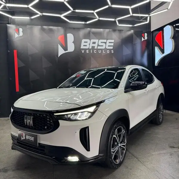 Carro Fiat Fastback 2024 Impetus