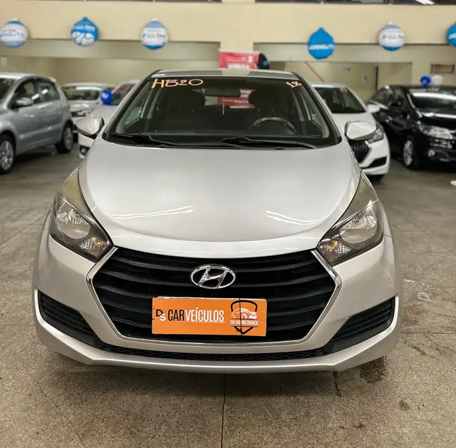 Carro Hyundai HB20 2018 1.0 Série Especial 5 anos (Flex)