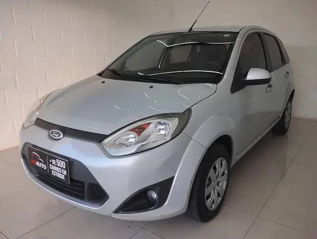 Carro Ford Fiesta Hatch 2014 SE 1.6