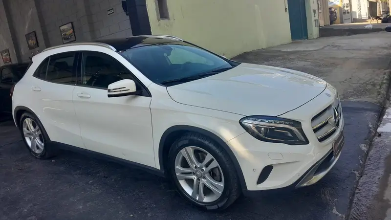 Mercedes-Benz GLA 250 GLA 250 Vision