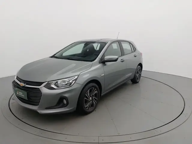 Carro Chevrolet Onix Plus 2024 LT 1.0