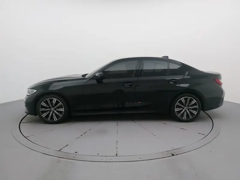 BMW 320i Sport ActiveFlex