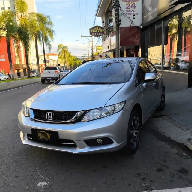 Carro Honda Civic 2016 LXR 2.0 i-VTEC (Aut) (Flex)
