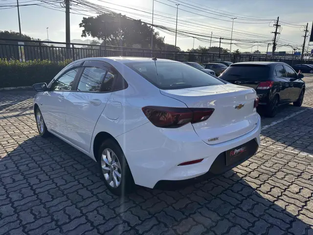 Carro Chevrolet Onix 2022 LT 1.0 (Flex)