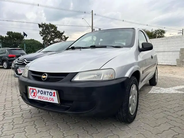 Carro Chevrolet Celta 2005 Life 1.0 VHC 2p