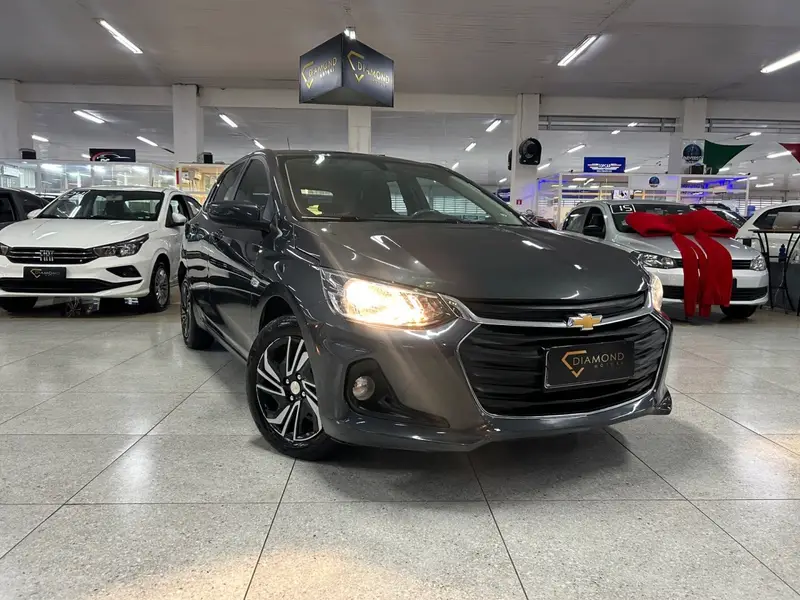 Chevrolet Onix Plus LT 1.0
