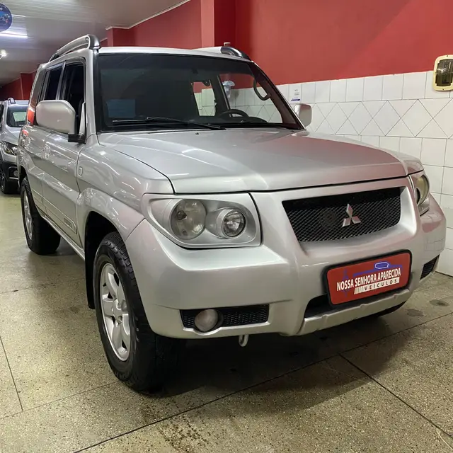 Carro Mitsubishi Pajero TR4 2008 2.0 16V