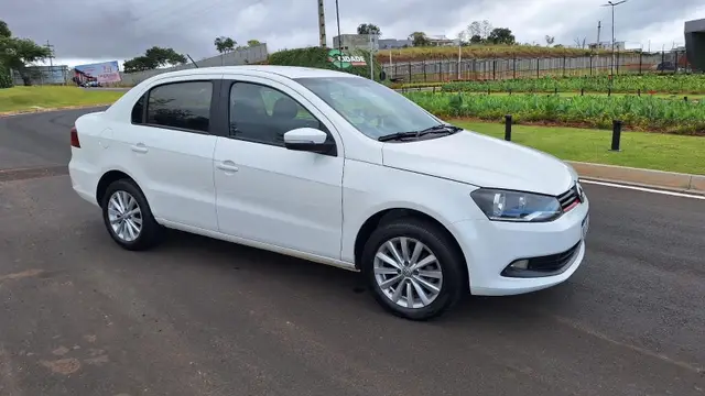 Carro Volkswagen Voyage 2016 1.0 TEC Comfortline (Flex)