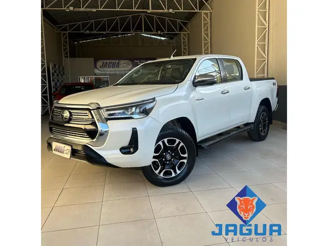 Carro Toyota Hilux Cabine Dupla 2021 SRX 2.8 TDI CD 4x4 (Aut)
