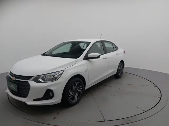 Carro Chevrolet Onix Plus 2024 LT 1.0
