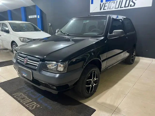 Carro Fiat Uno Mille 2013 Fire Economy 1.0 (Flex) 2p