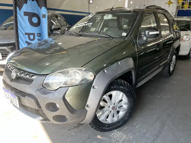 Carro Fiat Palio Weekend 2014 Adventure 1.8 16V (Flex)