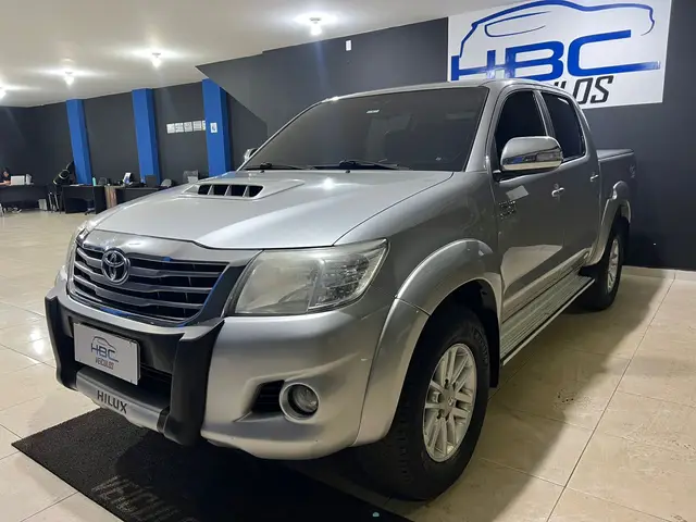 Carro Toyota Hilux Cabine Dupla 2014 Hilux 3.0 TDI 4x4 CD SRV Top (Aut)