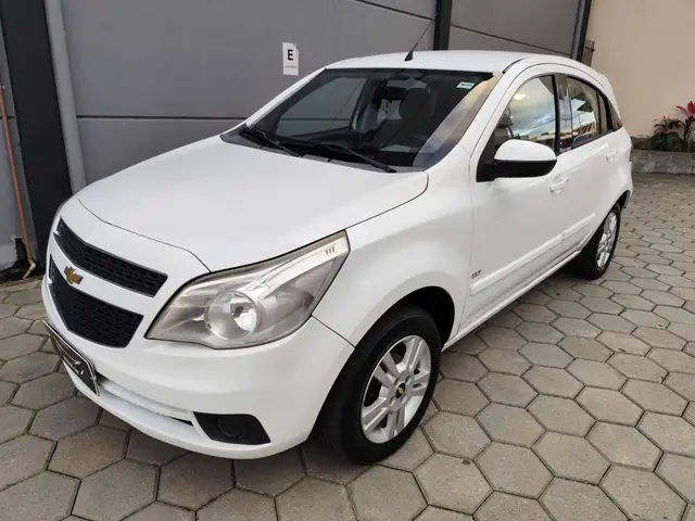 Carro Chevrolet Agile 2010 LTZ 1.4 8V (Flex)