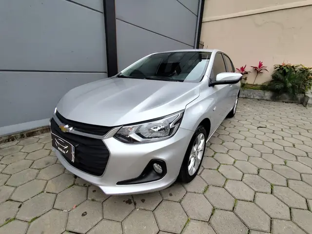 Carro Chevrolet Onix Plus 2023 LTZ 1.0 Turbo (Aut.)