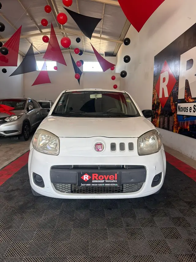 Carro Fiat Uno 2014 Vivace 1.0 8V (Flex) 2p