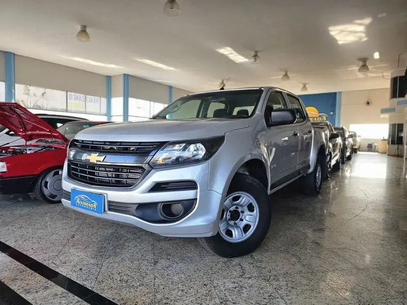 Chevrolet S10 Cabine Dupla S10 2.8 CTDI LS 4WD (Cabine Dupla)