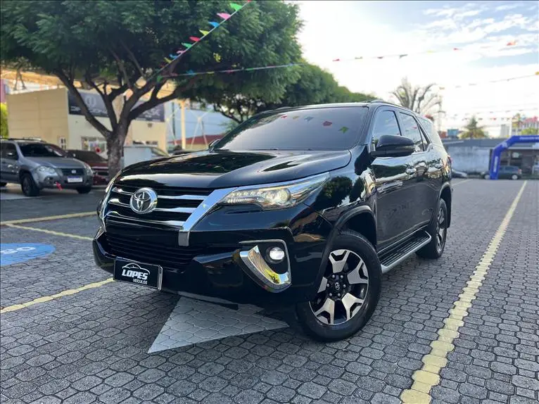 Toyota SW4 2.8 TDI SRX 7L 4x4 (Aut) (Diesel)