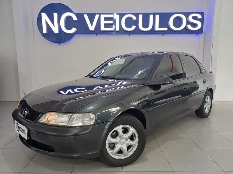 Chevrolet GLS 2.2 MPFi