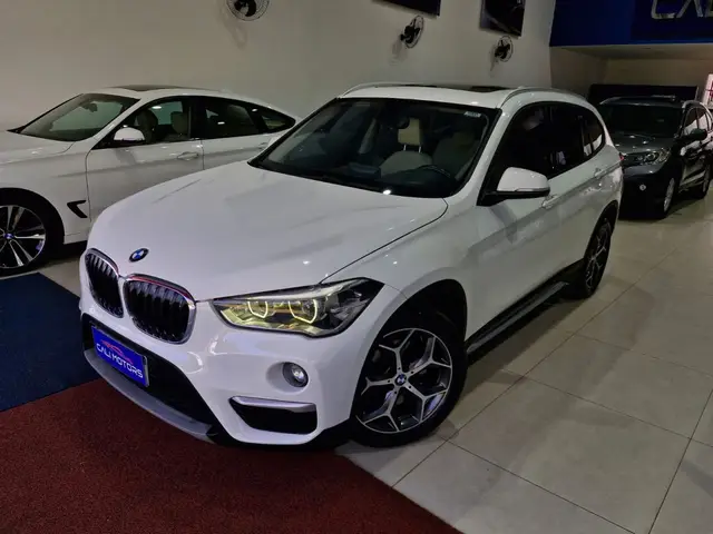 Carro BMW X1 2018 2.0 sDrive20i X-Line ActiveFlex