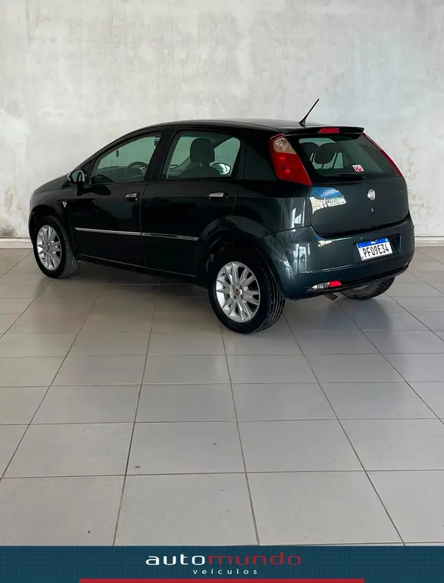 Carro Fiat Punto 2012 Attractive 1.4 (Flex)