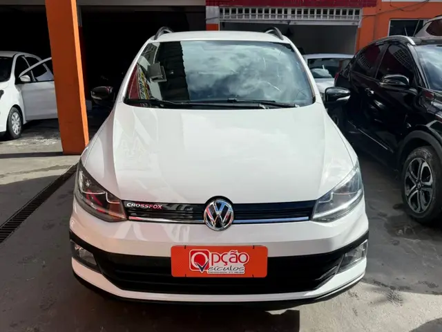Carro Volkswagen CrossFox 2017 1.6 16v MSI (Flex)