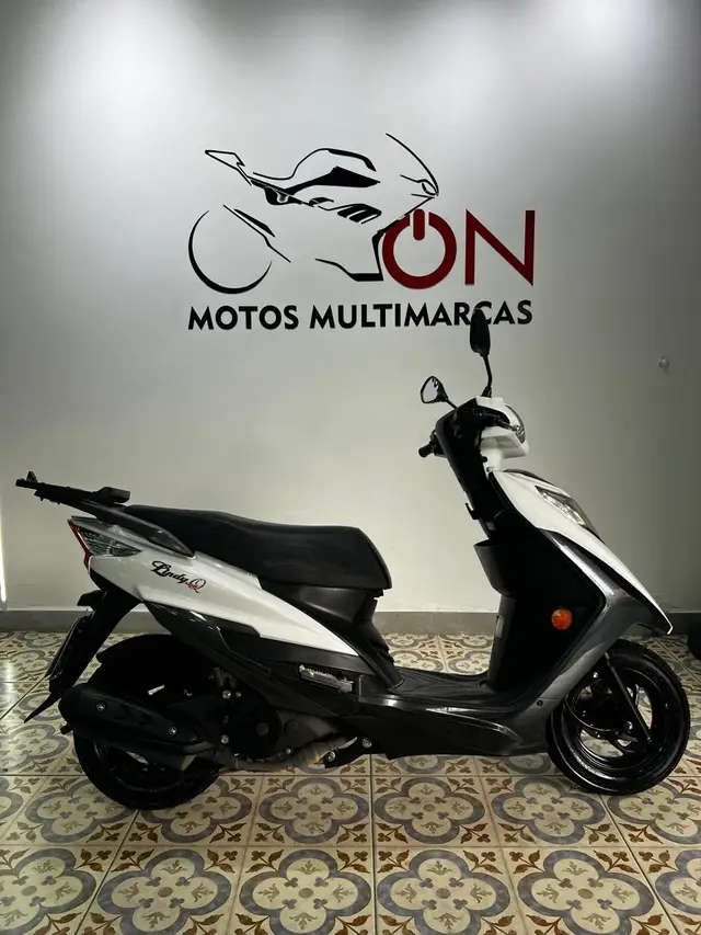 Carro Haojue Lindy 125 2021 CBS