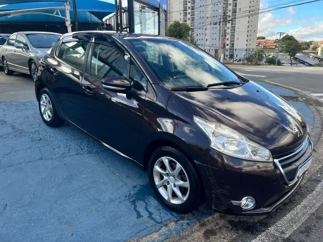 Carro Peugeot 208 2014 Active 1.5 8V (Flex)