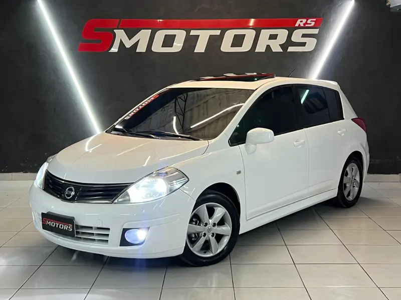 Nissan SL 1.8 (flex) (aut)