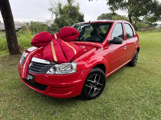Carro Renault Logan 2011 Authentique 1.0 16V (flex)