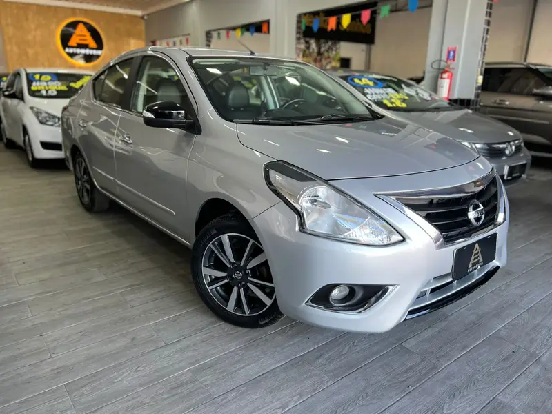 Nissan 1.6 16V SL FlexStart CVT (Flex)