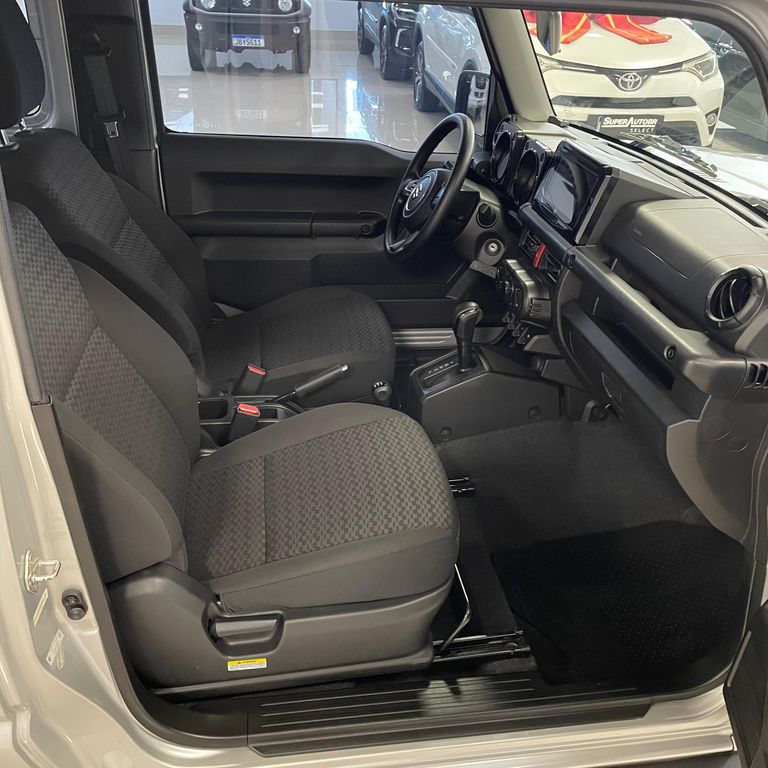Jimny Sierra 4YOU ALLGRIP 1.5 16V Aut.