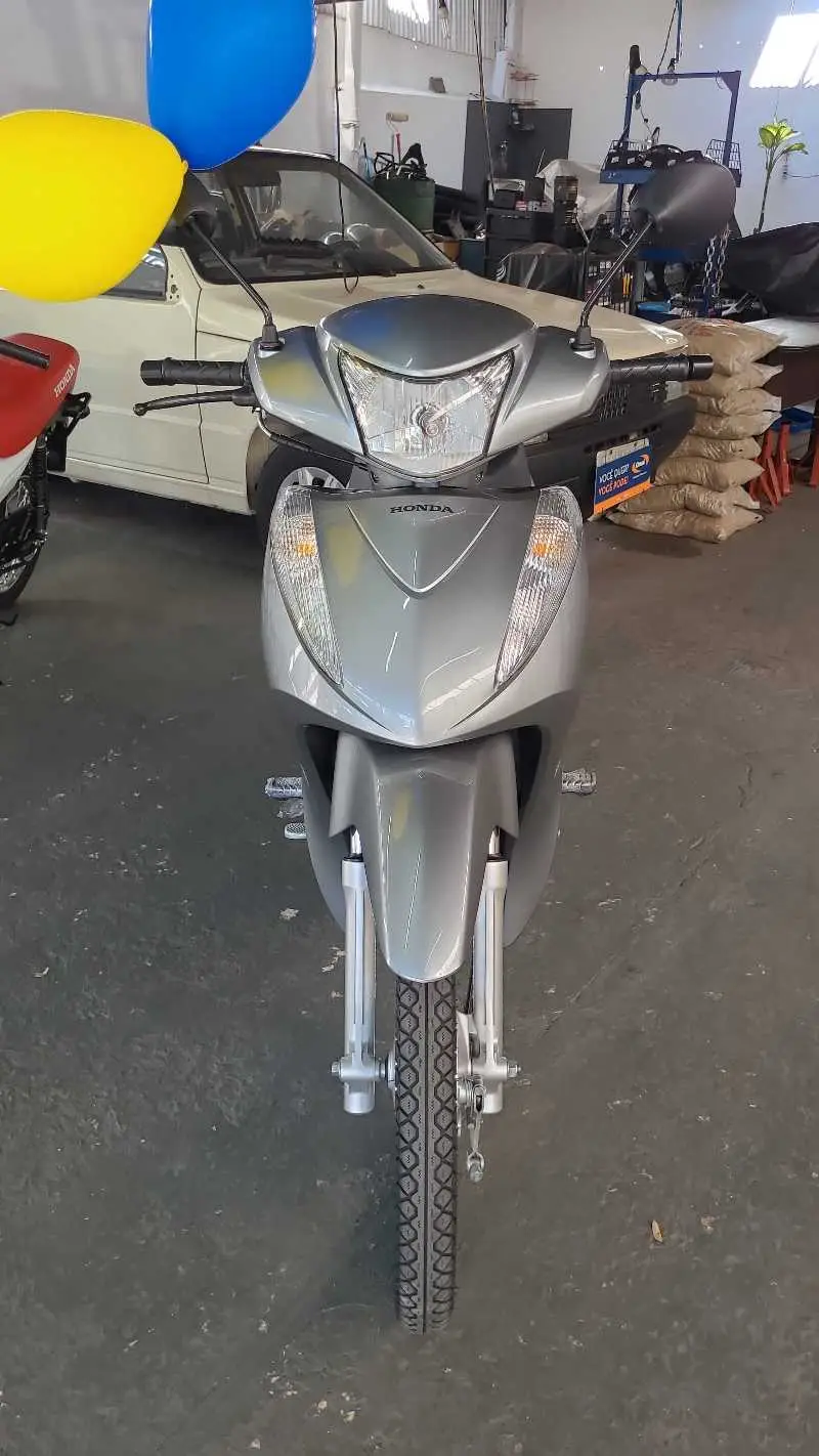 Honda ES