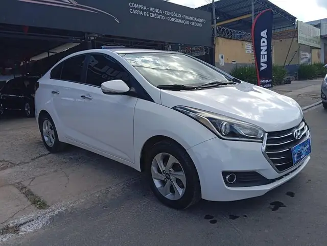 Carro Hyundai HB20S 2017 1.6 Comfort Plus (Aut) (Flex)