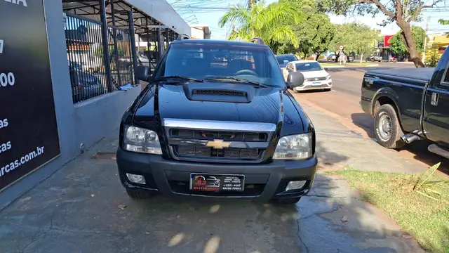 Carro Chevrolet S10 Cabine Dupla 2011 S10 Rodeio 2.4 Flexpower 4X2 (Cab Dupla)