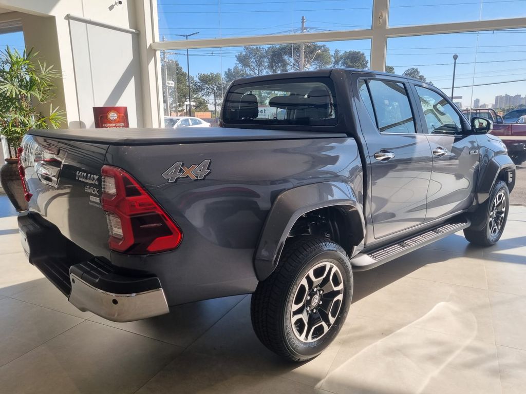 Hilux Cabine Dupla SRX Plus 4x4 2.8 Diesel