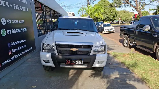 Carro Chevrolet S10 Cabine Dupla 2011 S10 Executive 4x2 2.4 (Flex) (Cab Dupla)