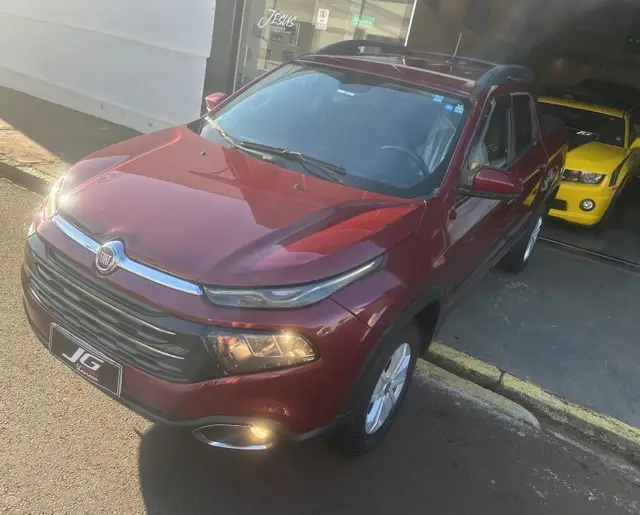 Carro Fiat Toro 2018 Freedom Road 1.8 16V Flex Aut.