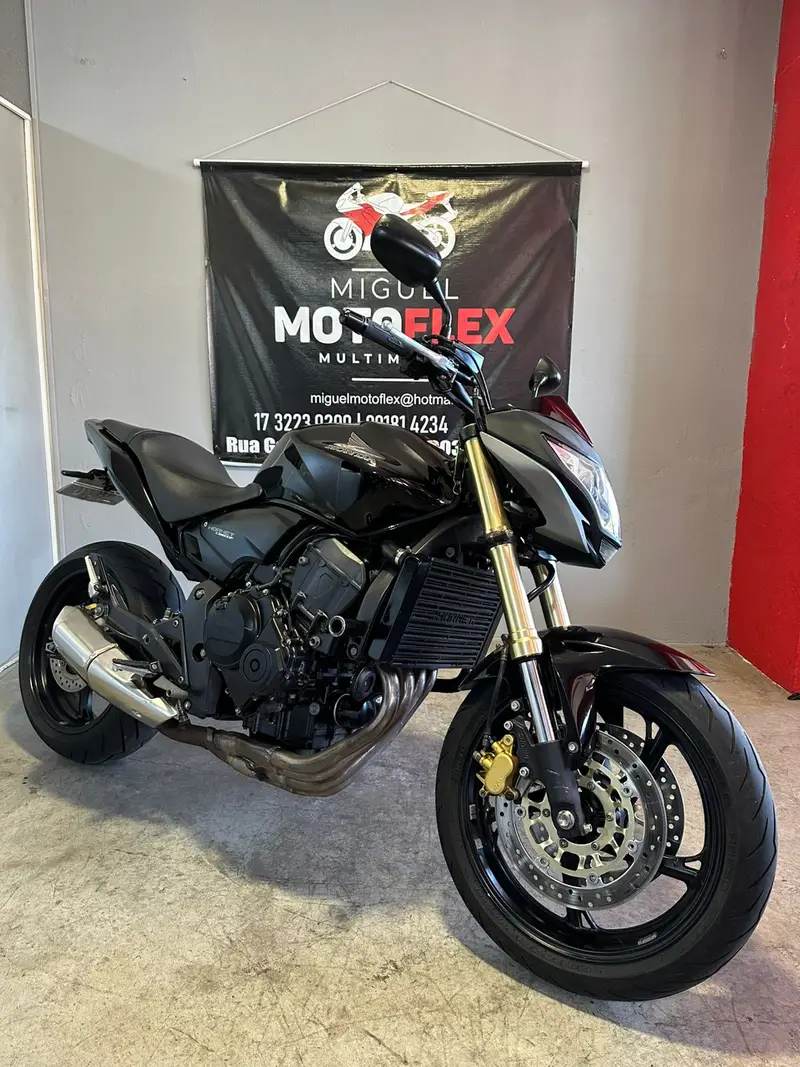Honda CB 600F Hornet (ABS)