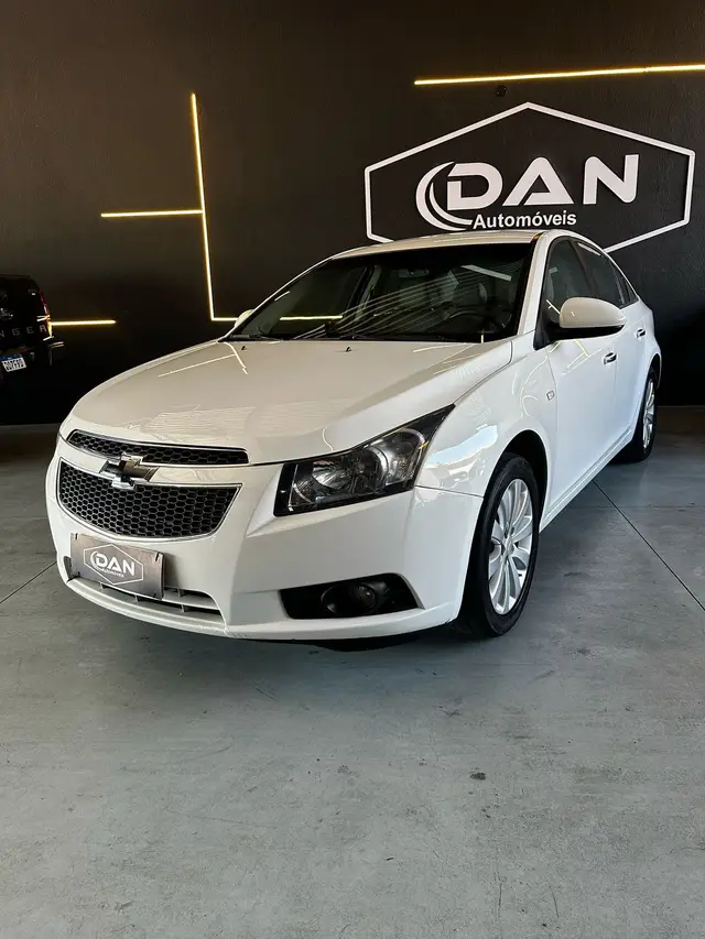 Carro Chevrolet Cruze 2014 LTZ 1.8 16V Ecotec (Aut)(Flex)