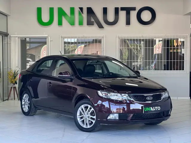 Carro Kia Cerato 2011 1.6 16V