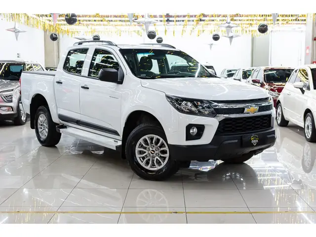 Carro Chevrolet S10 Cabine Dupla 2022 Advantage 2.5