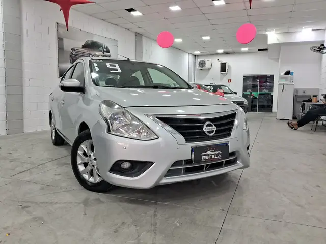 Carro Nissan Versa 2019 1.6 16V SV (Flex)