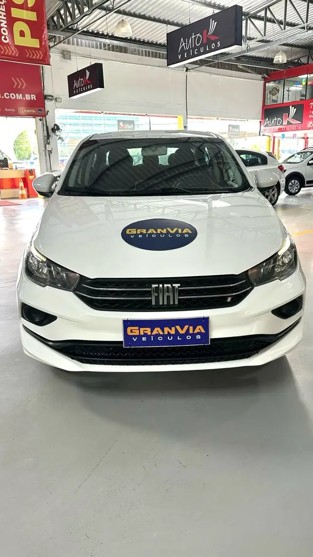Carro Fiat Cronos 2023 Drive 1.0 (Flex) MT