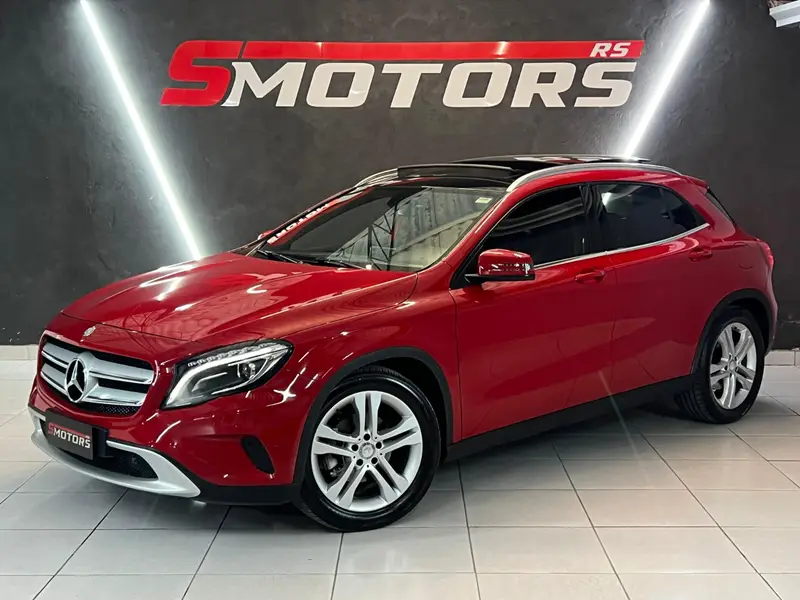 Mercedes-Benz GLA 200 1.6 Advance
