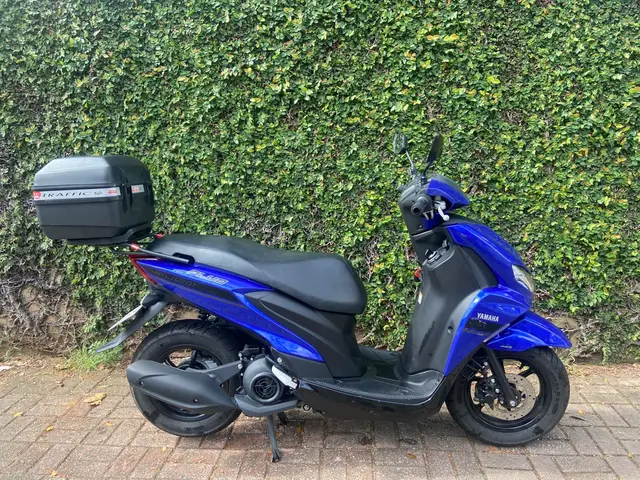 Carro Yamaha Fluo 2024 ABS