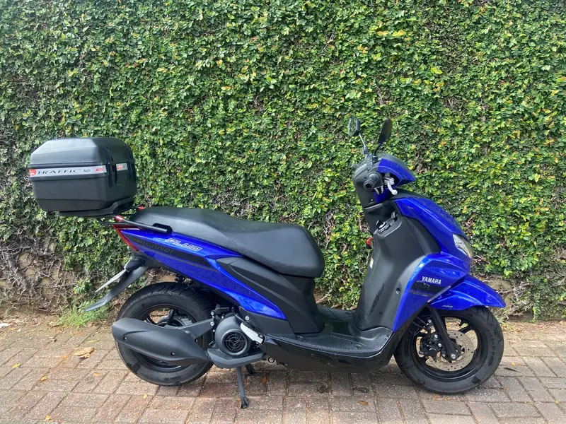 Yamaha Fluo ABS