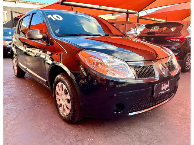 Carro Renault Sandero 2010 Expression 1.0 16V (flex)
