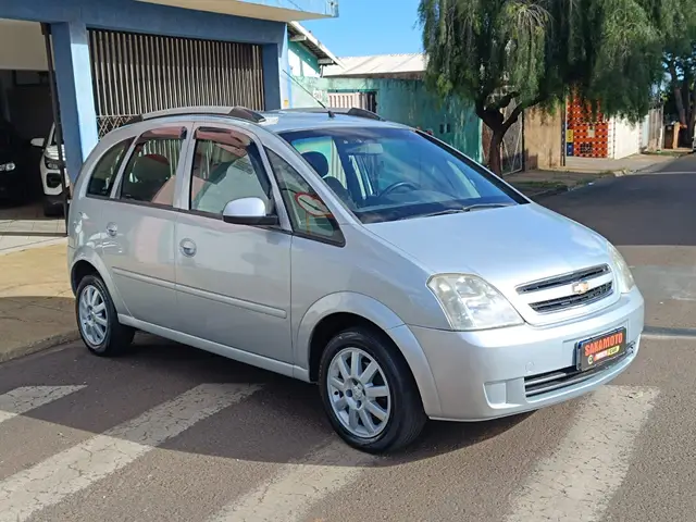 Carro Chevrolet Meriva 2010 Maxx 1.4 (Flex)
